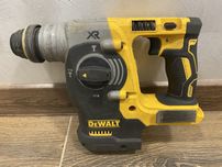 Перфоратор DeWalt DCH273