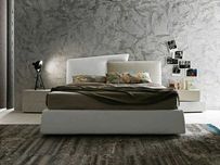 Cama estofada+colchão e estrado Novo