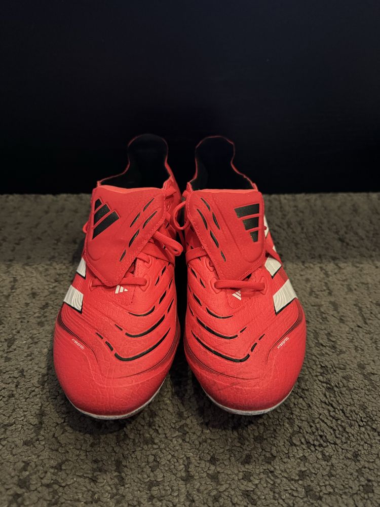 Adidas predator