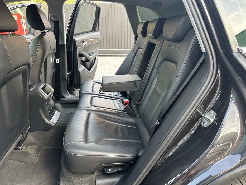 Продам Audi Q5 2012