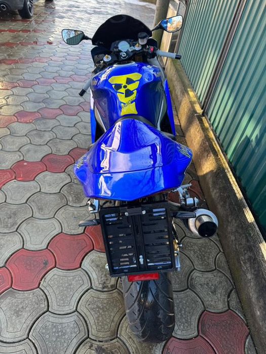 Продам мотоцикл Kawasaki zx6r
