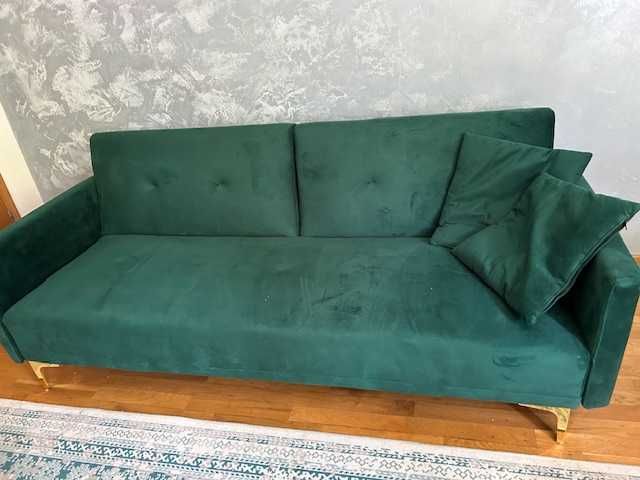 Sofa welurowa zielona
