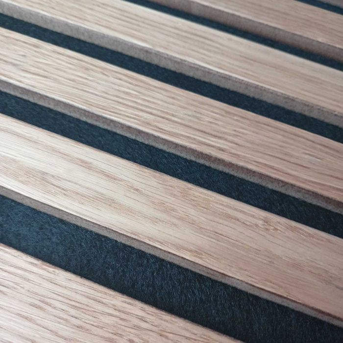 Рейкова стінова панель . Дуб 184 мм.