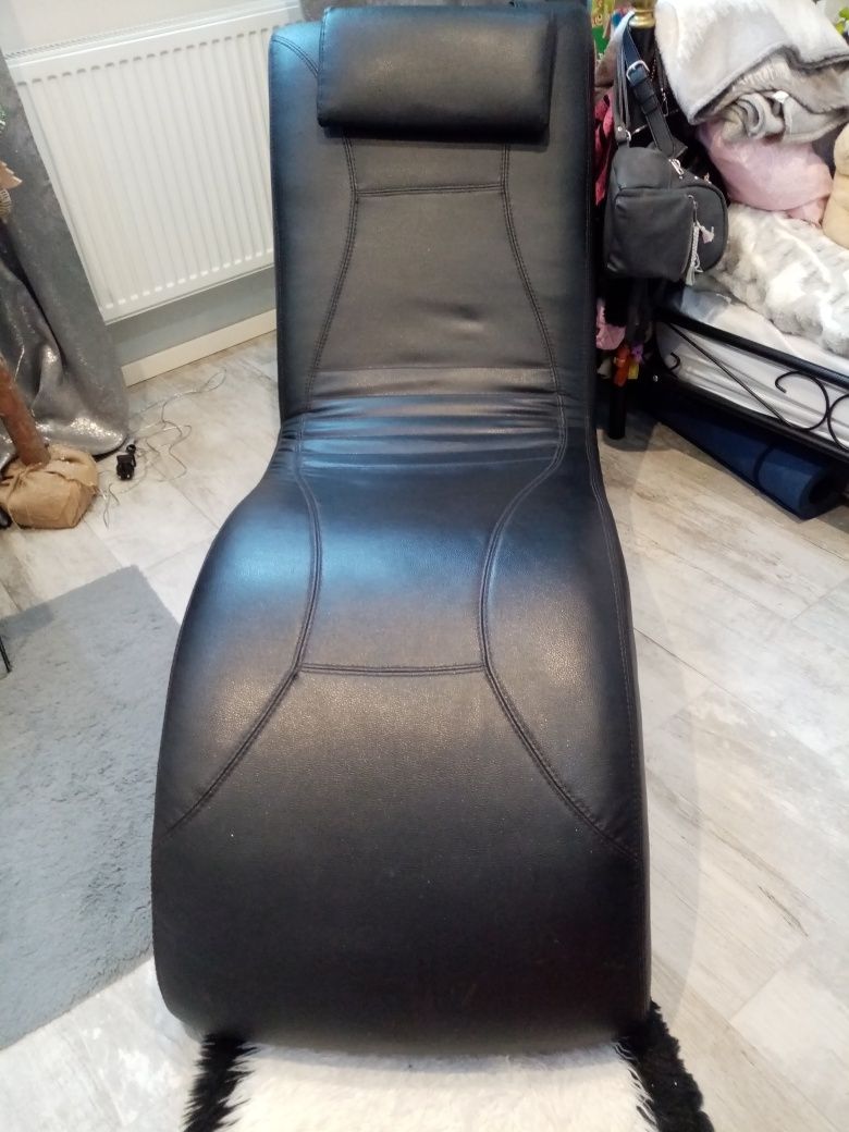 Fotel szezląg czarny