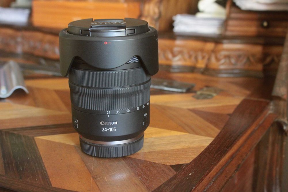 Canon obj 24/105  4L USM R com para sol e estojo.