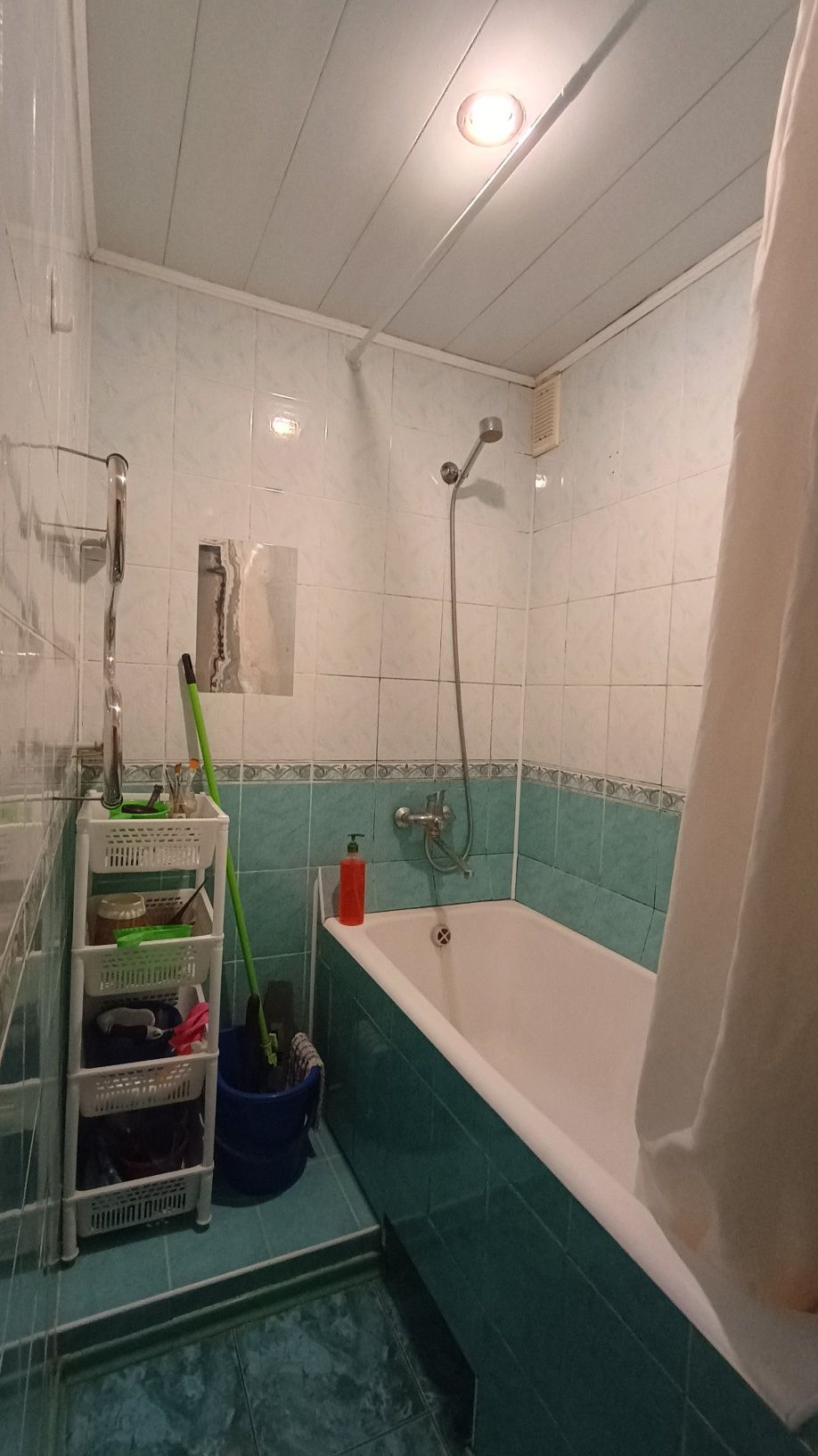 Продам 3х кімнатну квартиру,Центр