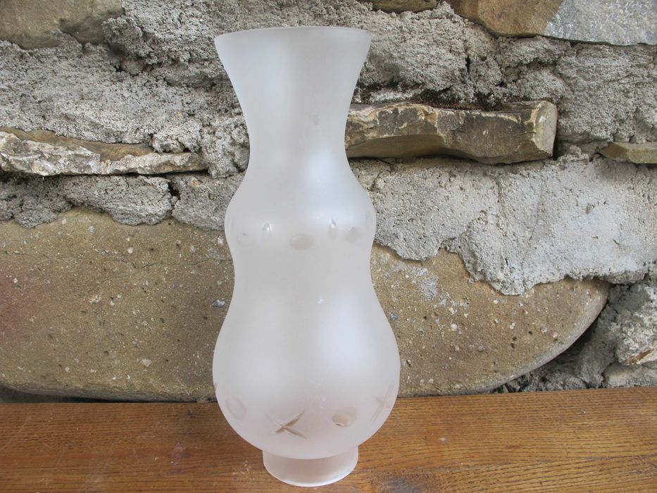 Szklany klosz do lampy naftowej_MURANO_otwór mont. 53 mm