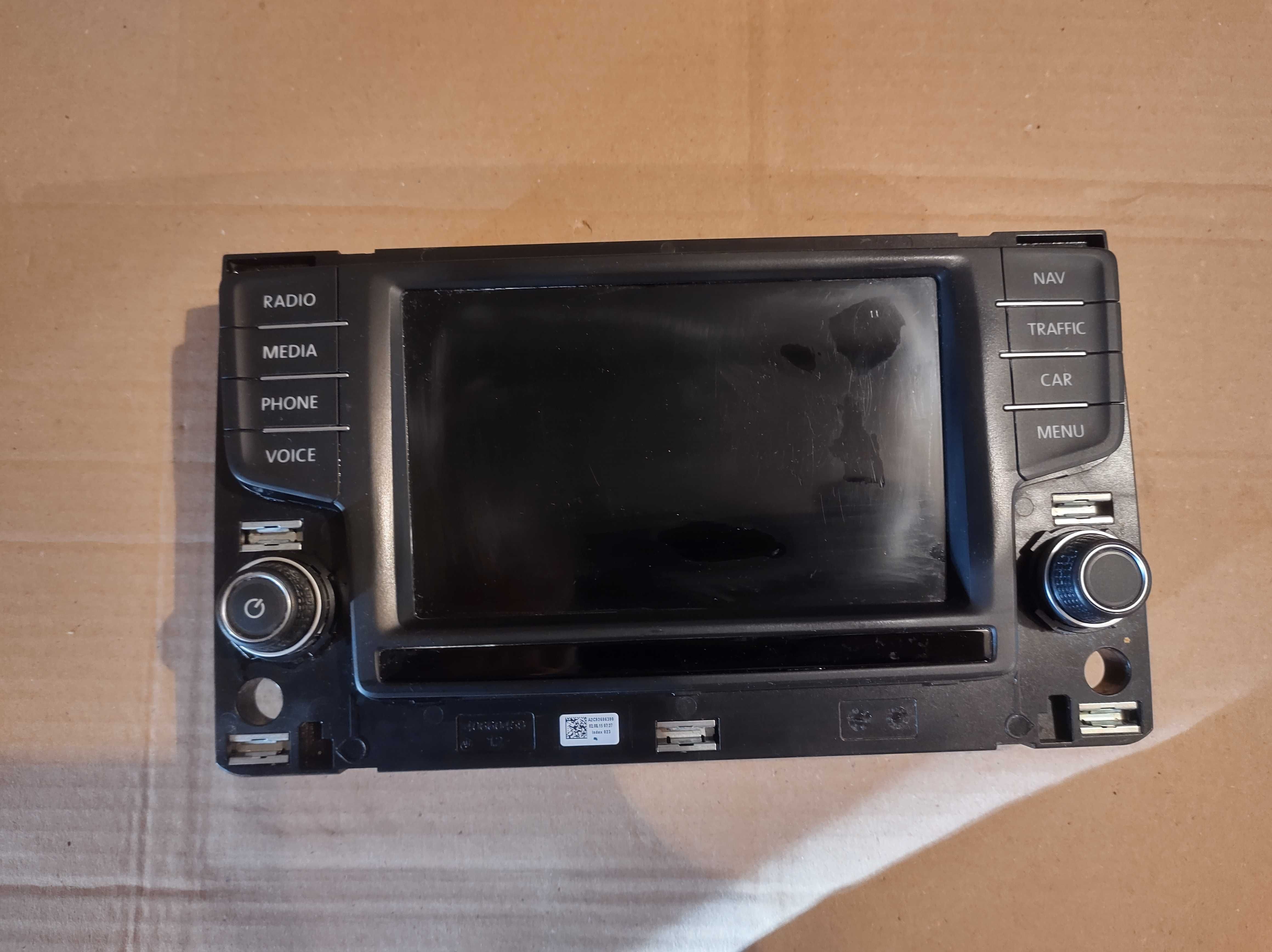 Wyswietlacz LCD Radio SAT NAV MIB2 3G0.919-605D Vw  Discovery