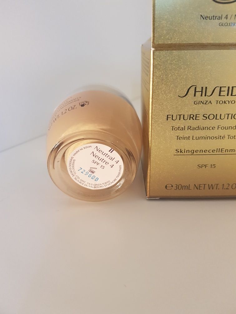 Shiseido Future Solution podkład przeciwzmarszczowy