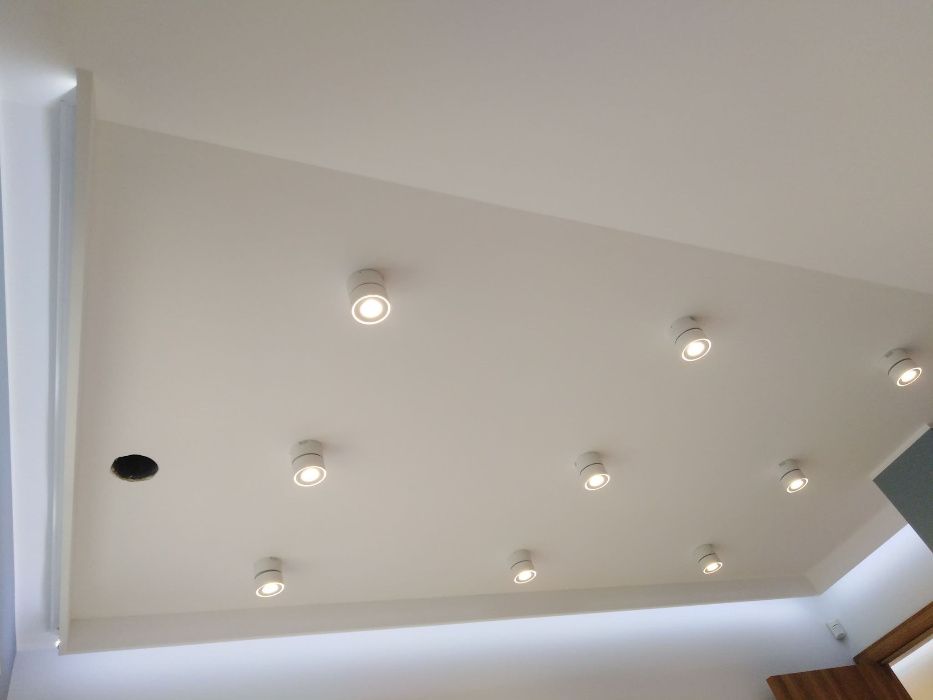 Elektryk  (Awarie, Podłączenie indukcji, instalacje elektryczne )