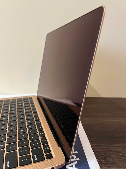 MacBook Air 13 2020 M1 Gold 8/256Gb