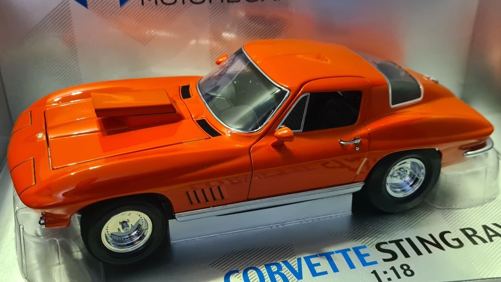 Corvette Sting Ray Exoto  Motorbox 1 18