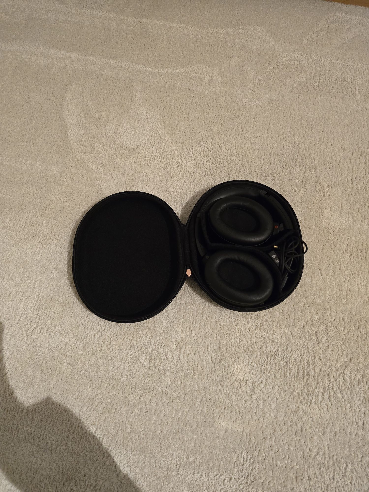 Sony WH1000XM3  .