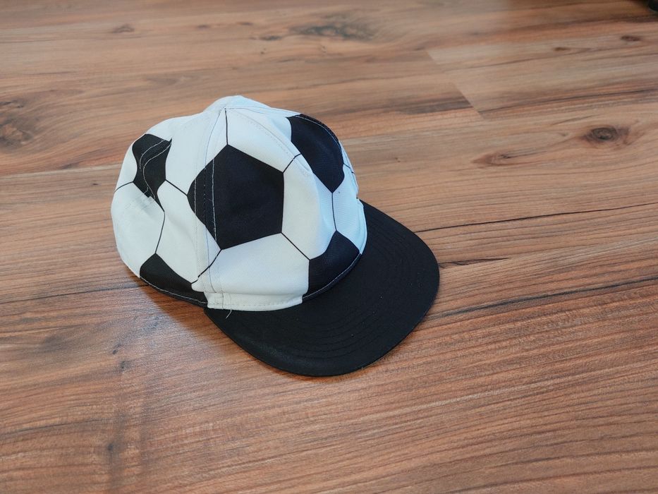 Czapka z daszkiem 92 104 H&M pilka nożna chłopięca