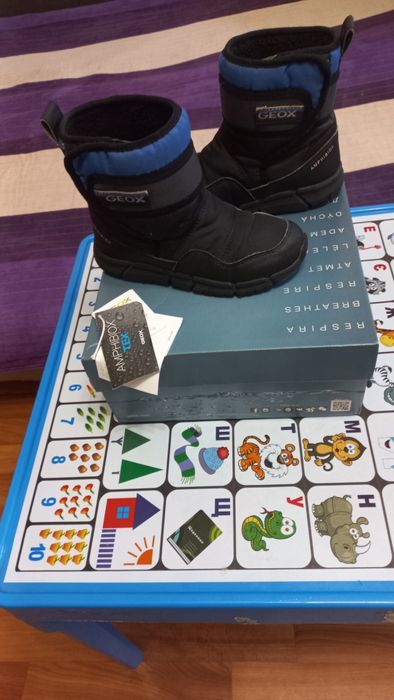 Зимние ботинки на мальчика GEOX 18.7стельки
