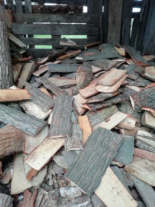 Drewno dębowe suche