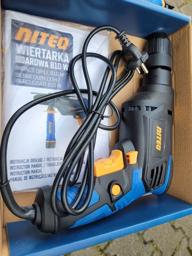 Wiertarka udarowa 810W NOWA