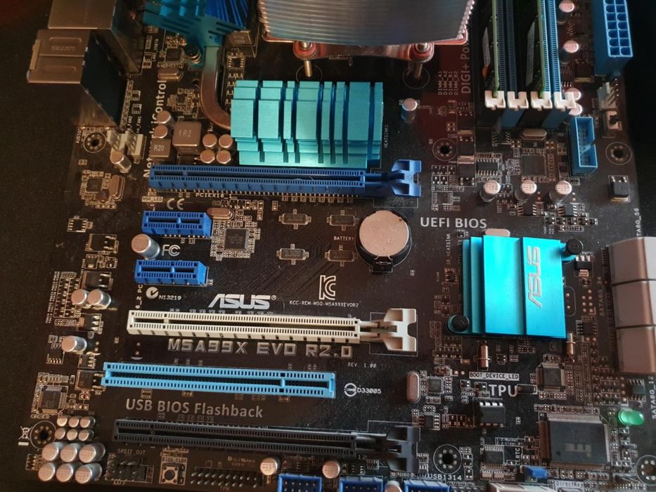 Zestaw części komputerowych. CPU+Płyta+Ram+Cooler