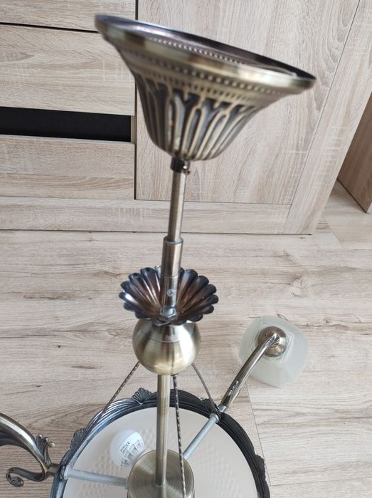 Duża lampa wisząca