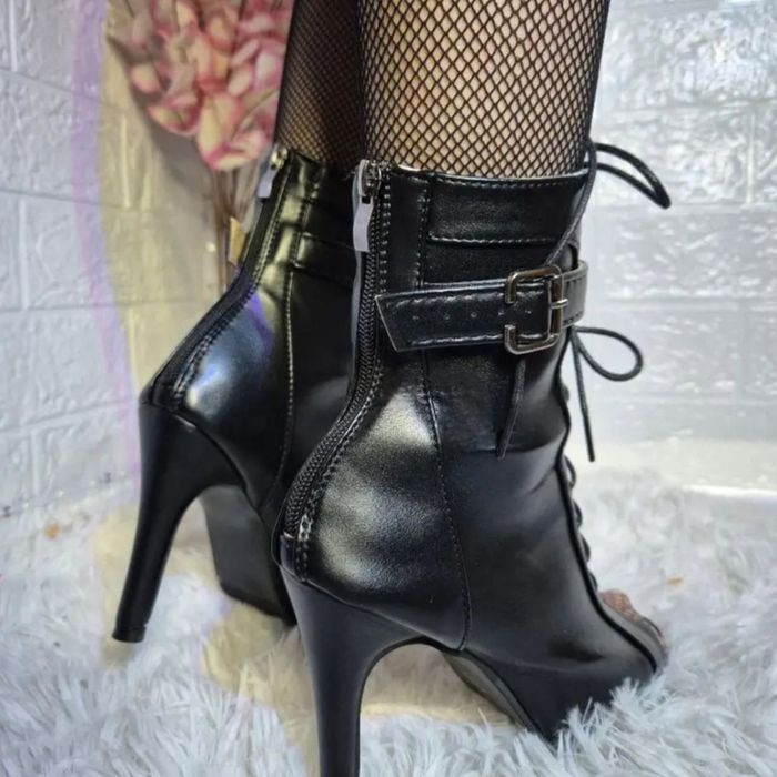 Матові туфлі Хай хілс з каблуком для танців High heels