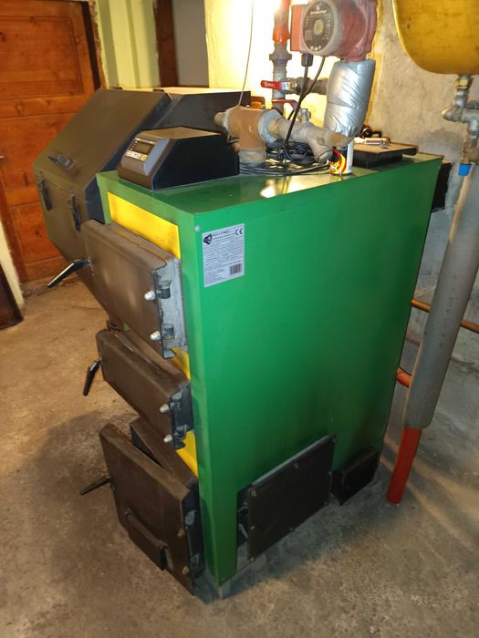 Części pieca, kotła ekogroszek Żywiec 22kW podajnik mało używane