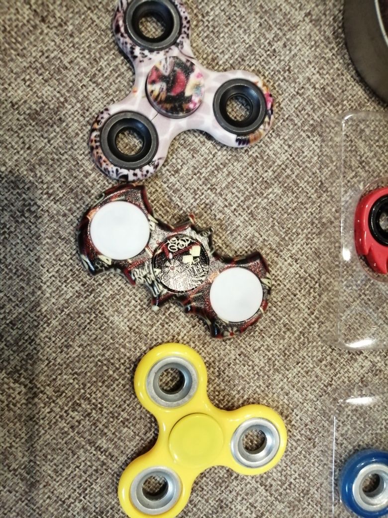 Fidget spinner 6 sztuk metalowe nowe i używan