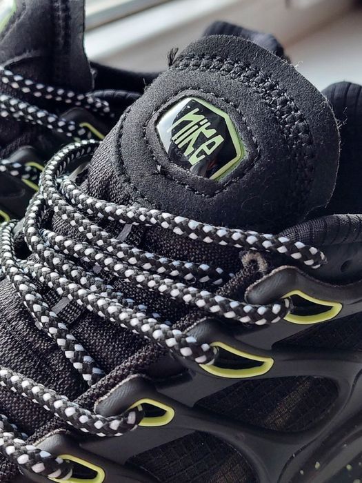 Кросівки Nike Air Max TN Terrackape Plus black green 40-45