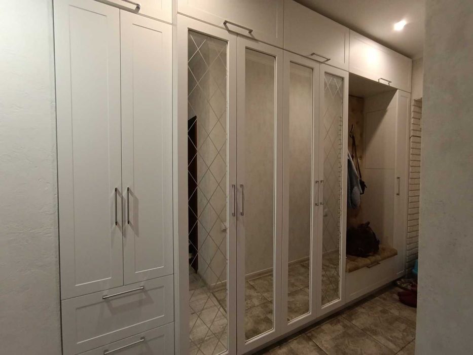 ПРОДАЖ 3-кімн. з АЕО у центрі міста (А)