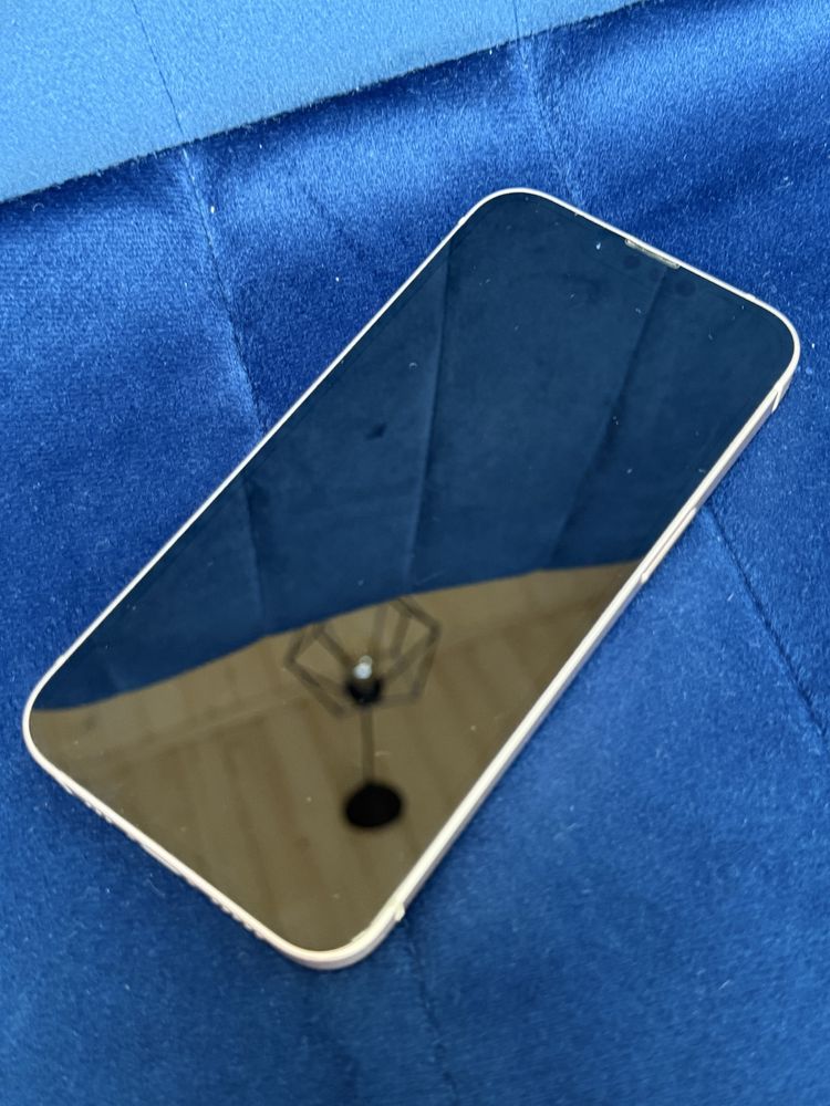 iPhone 13 рожевий, 128 ГБ
