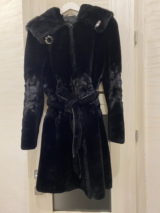 Шуба натуральная женская мутон норка