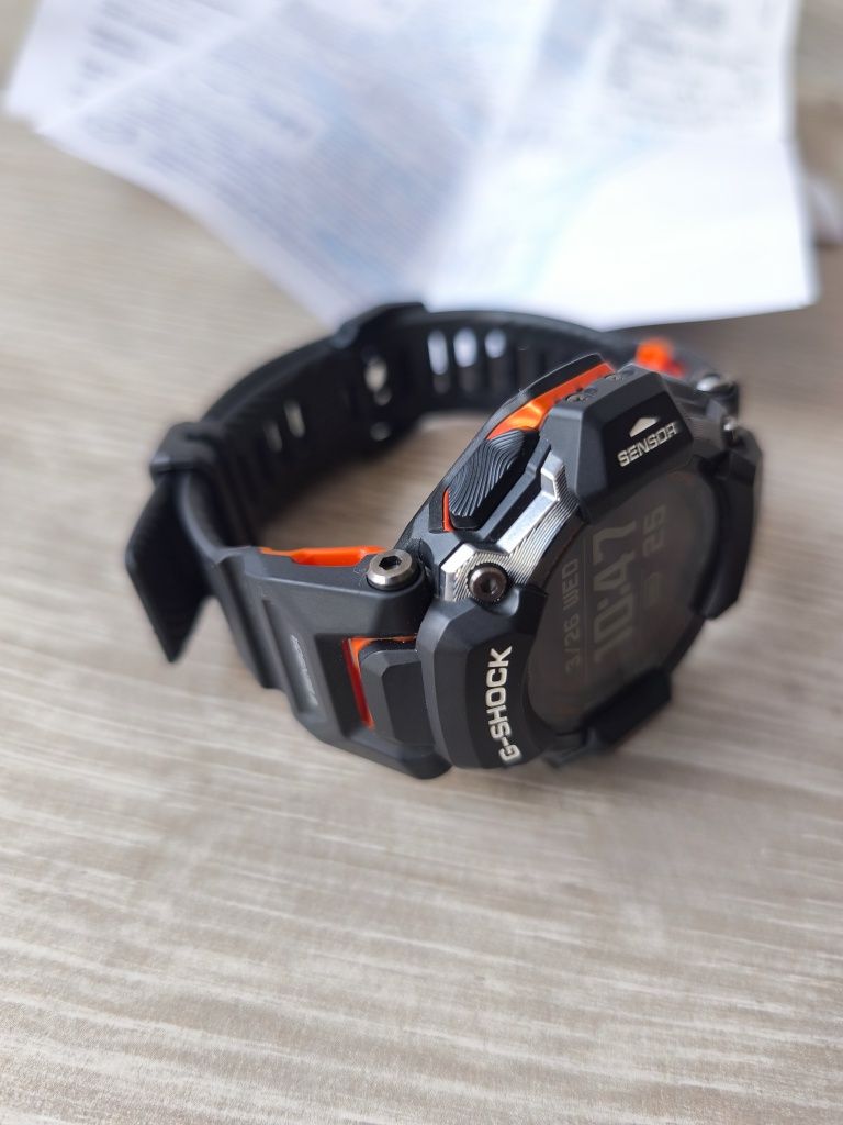 Zegarek Casio G-Shock GBD-H2000 GW. 12.29