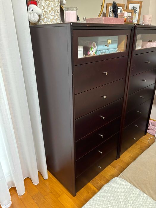 Camiseiro em cerejeira cada um a 40€