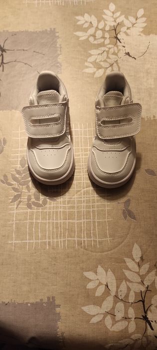 Sapatilhas Adidas de menina
