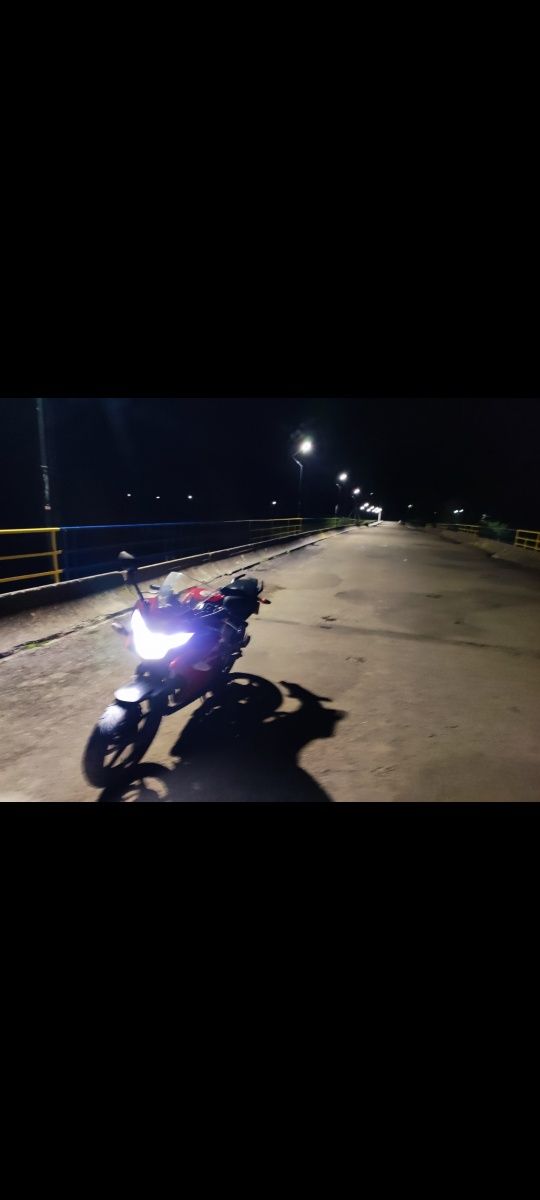 Honda cbr 250r 2014