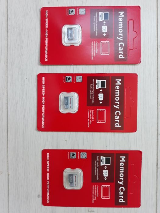 Міні камера, WIFI, будильник, часи, нічне бачення. Карта пам'яті.