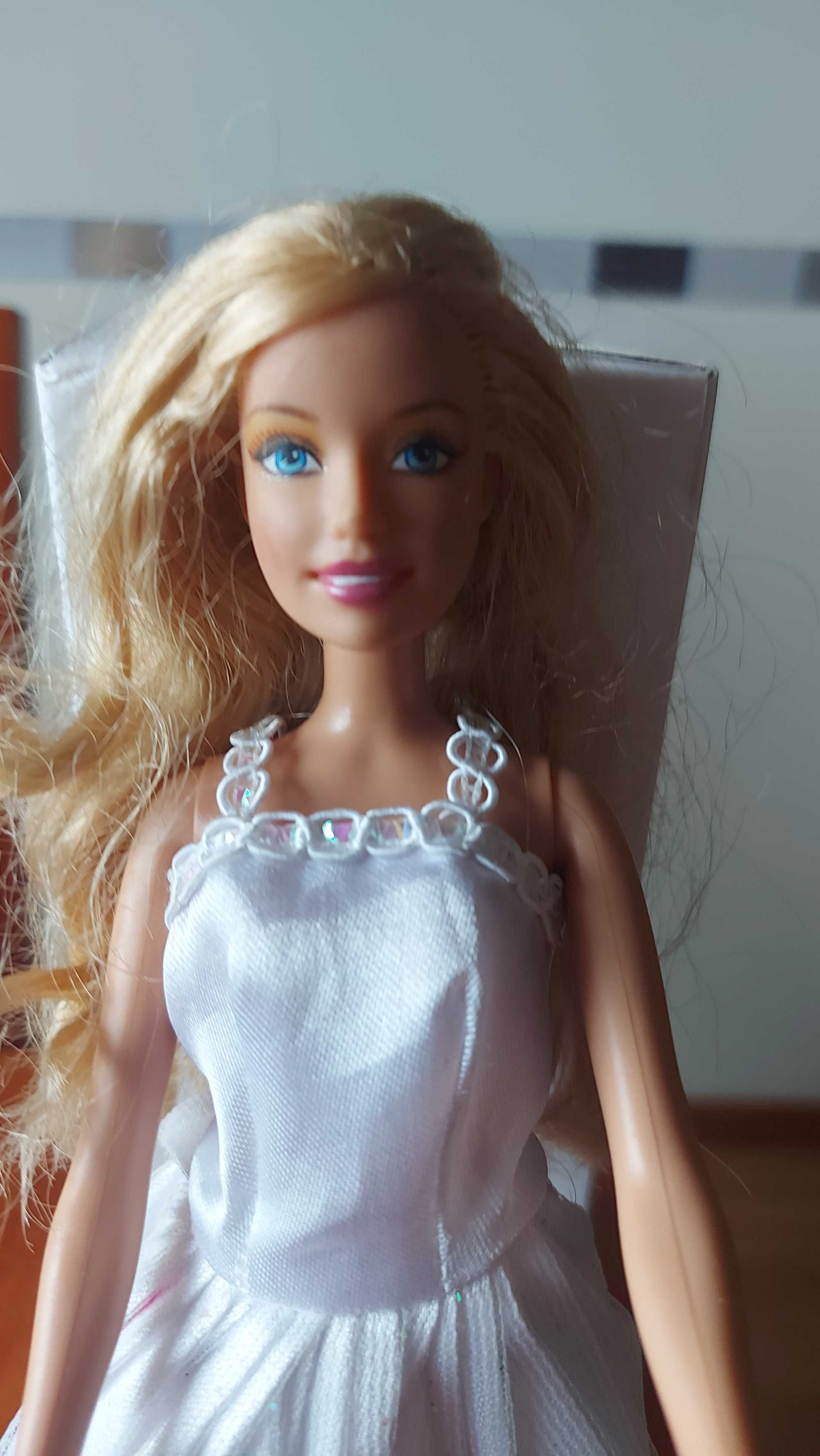 Barbie Fashion Noiva