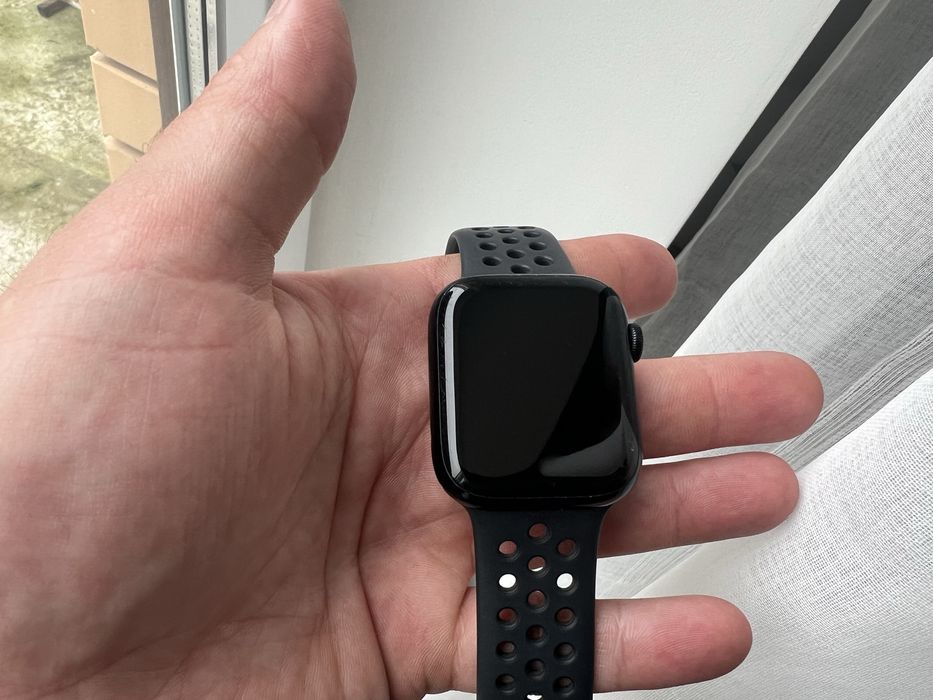 Apple watch 7 / 45 Nike