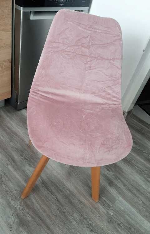Pokrowce na krzesła skandynawskie welurowe  4 sztuki różowe