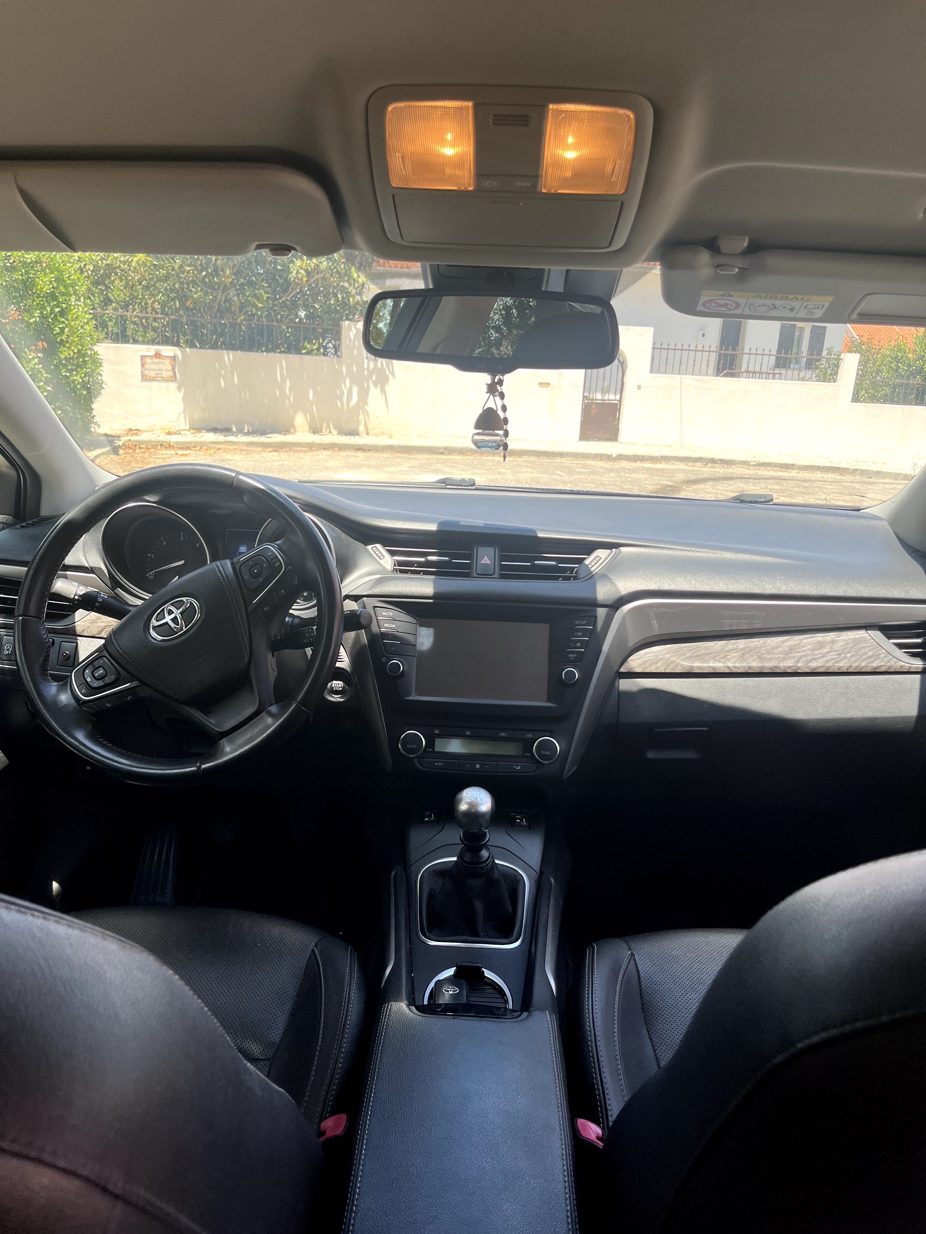 Toyota Avensis 2.0 D4D