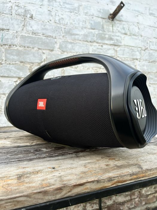 JBL Boombox 2 .!