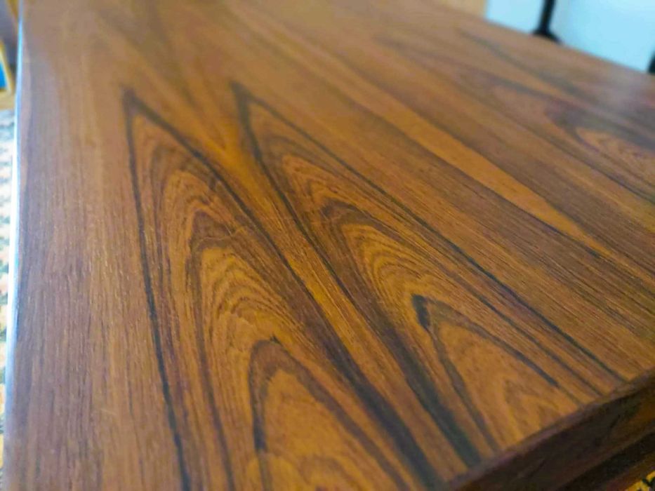 Sprzedam stolik palisandrowy. Dania
