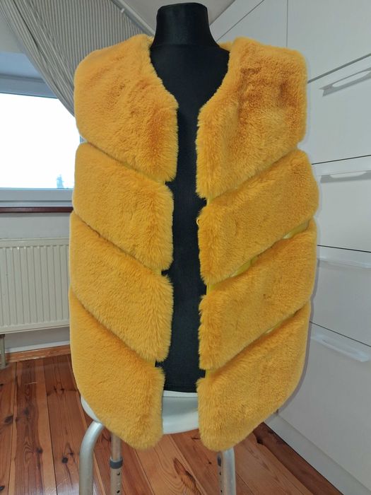 Kamizelka z futerka kolor zolty/ musztardowy rozm 40