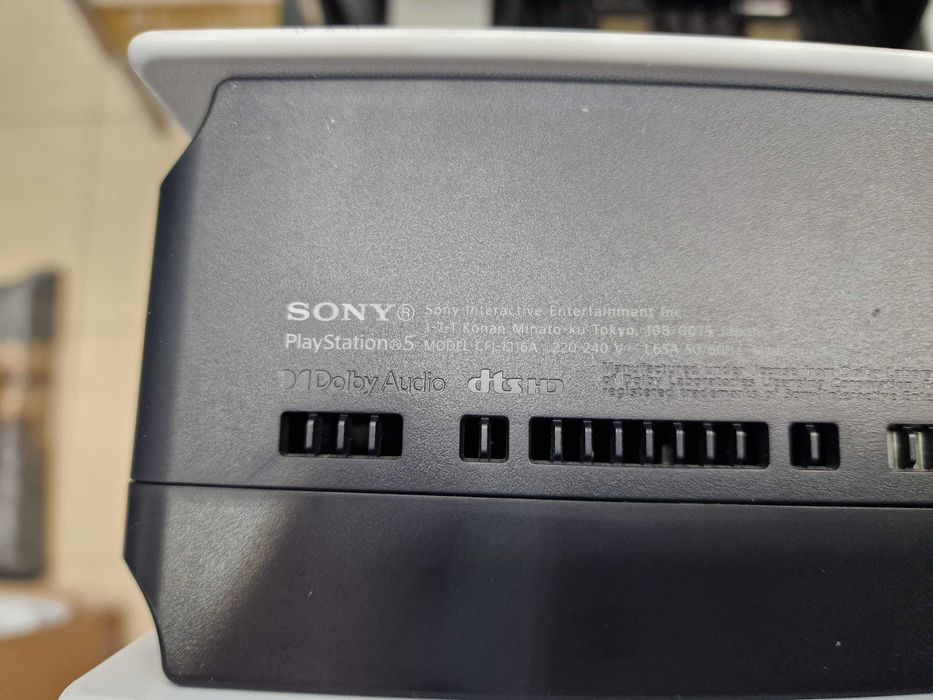 Playstation 5 wersja z napędem 825GB/ +pad/ +5 gier/ Grade A/ PS5/ GW6