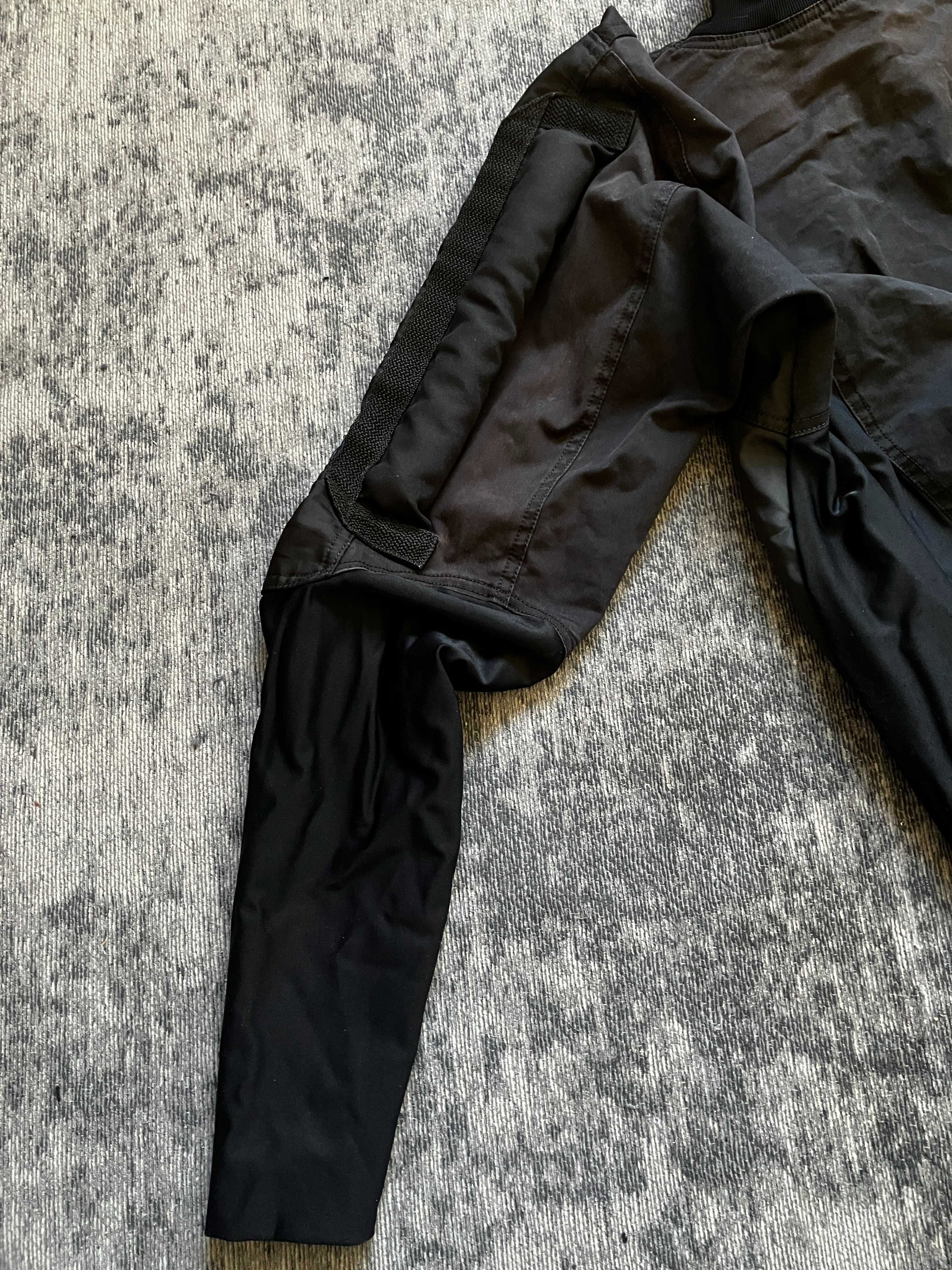 Kombinezon spadochronowy RW z uchwytami i "bootsami" czarny unisex