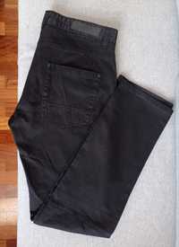 Czarne spodnie Diverse Iridium