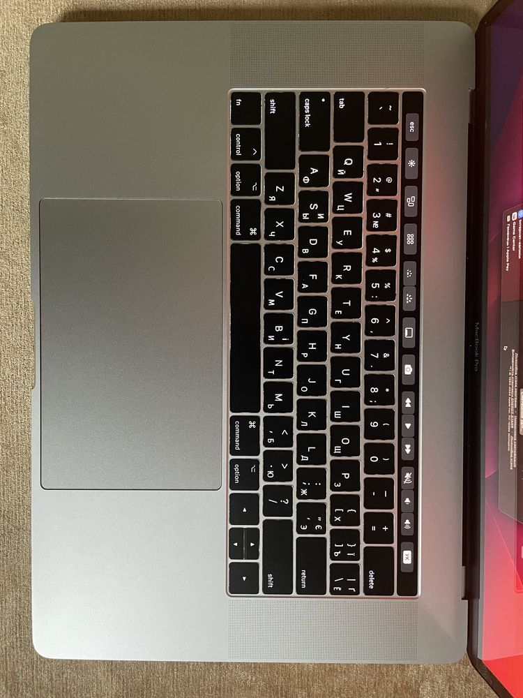MacBook Pro 15 2017 I7/16/512 Тачбар. A1707Макбук про Стан ідеальний.