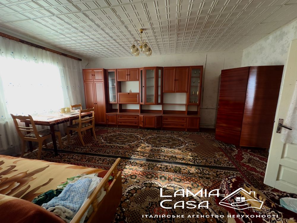 Продаж будинку в с. Тисовець