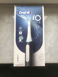 Szczoteczna magnetyczna Oral-B iO 4