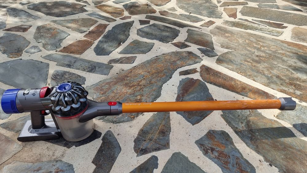 Dyson Aspirador V8