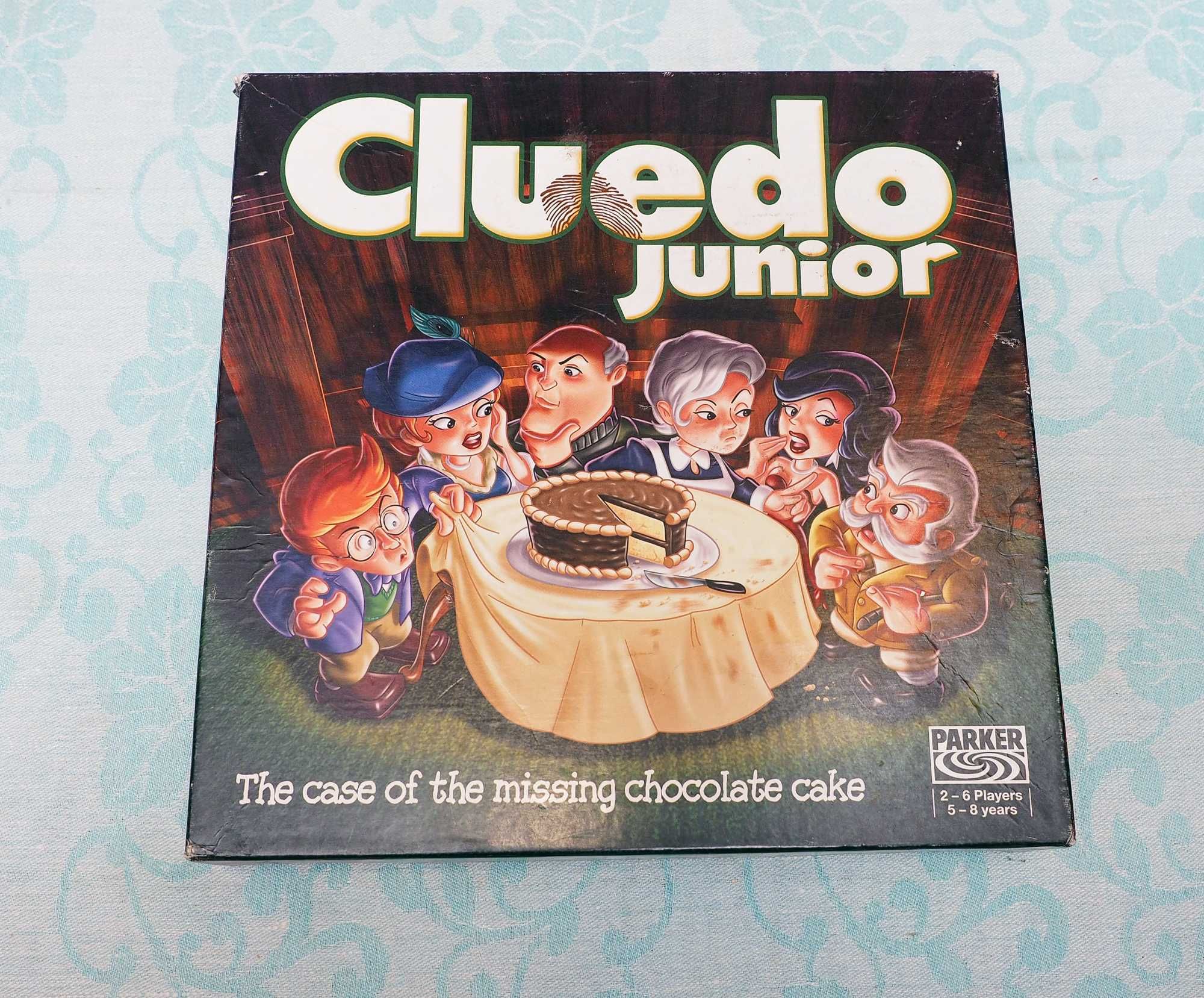 Настільна гра Cluedo Junior. Таємниця про зникнення торта від Hasbro